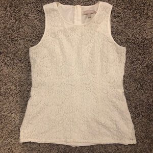 Lace sleeveless top